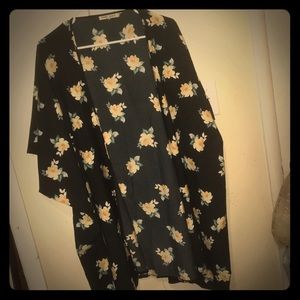 Flowery cardigan☺️